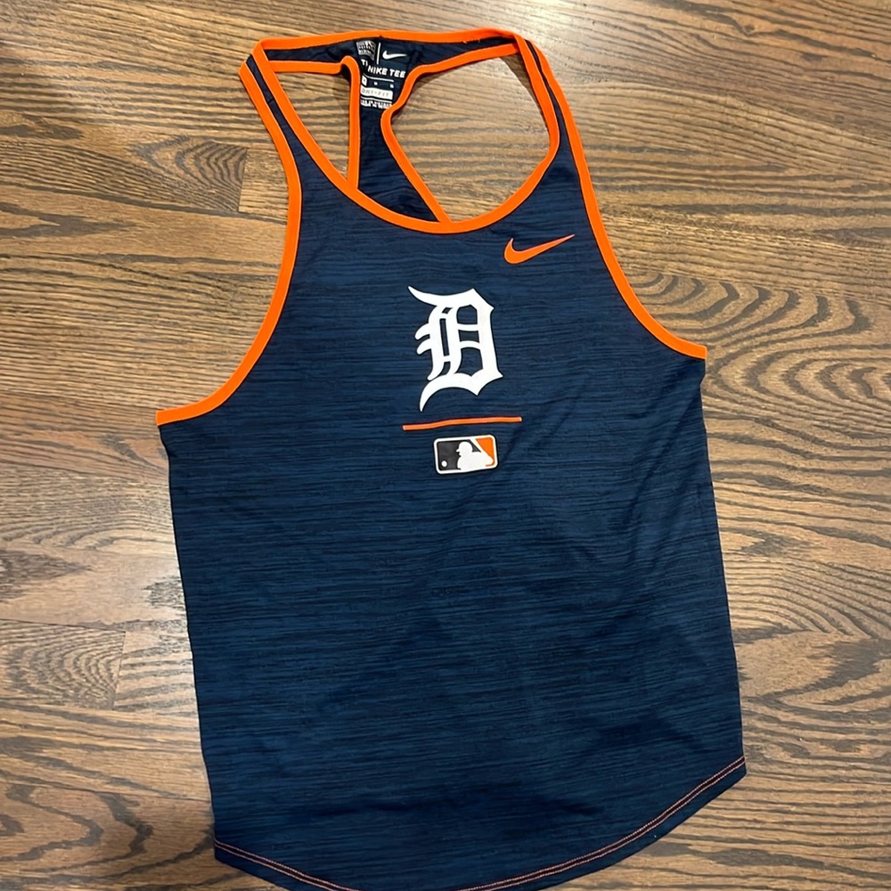 Nike Detroit Tigers tank